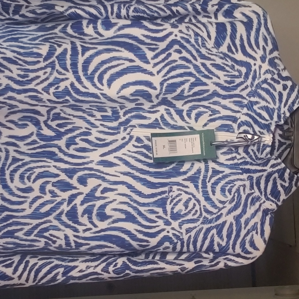 Vineyard Vines Quarter Zip popover